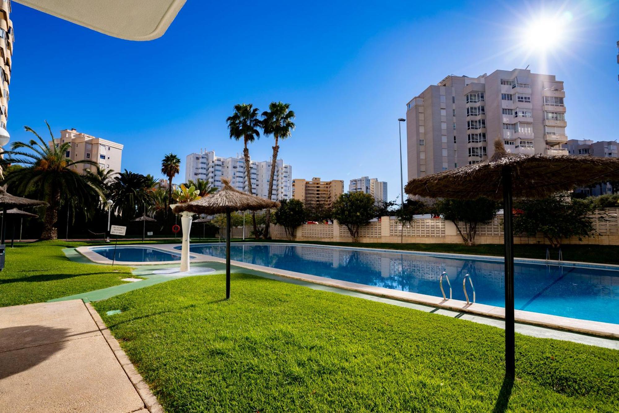 Apartamento Faro Blanco Аліканте Екстер'єр фото